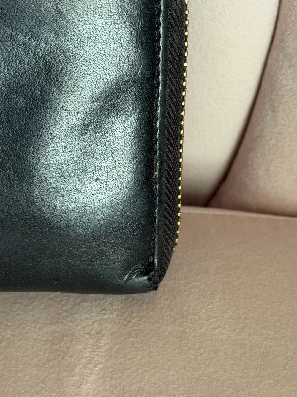 Tory Burch Carson Zip Continental Black Leather Wallet